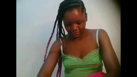 LOYCE online show from November 22, 8:52 pm