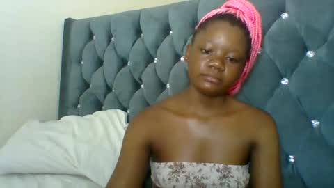 LOYCE online show from April 13, 10:32 am