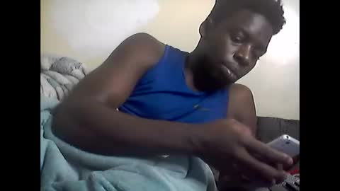 Snapshot of hotjune2t6 chatting on February 28, 3:35 pm malaika online show from February 28, 3:35 pm