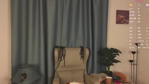 Allison  online show from October 8, 5:43 pm