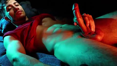 Snapshot of hotlatinking chatting on December 6, 1:18 am Hotlatinking online show from December 6, 1:18 am