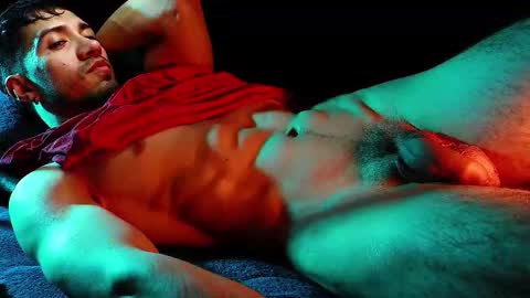 Hotlatinking online show from March 10, 7:13 am