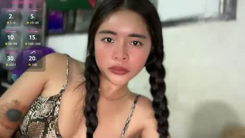 Snapshot of hotloveaxx chatting on February 27, 10:59 am Vea online show from February 27, 10:59 am