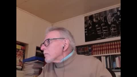 hotlux_54 online show from November 18, 9:19 pm