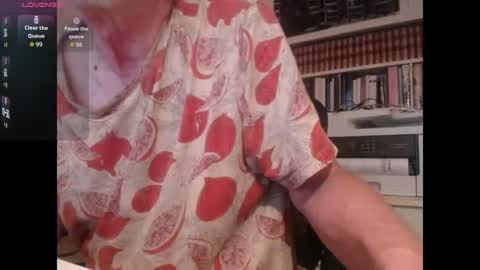 Snapshot of hotlux_54 chatting on June 28, 9:32 pm hotlux_54 online show from June 28, 9:32 pm