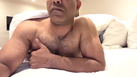 Snapshot of hotm_on_cam chatting on May 18, 8:47 pm hotm_on_cam online show from May 18, 8:47 pm
