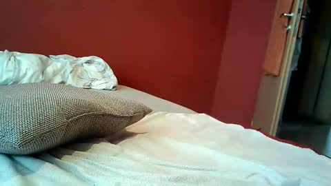 Snapshot of hotmakenzie chatting on January 29, 9:33 am Makenzie online show from January 29, 9:33 am