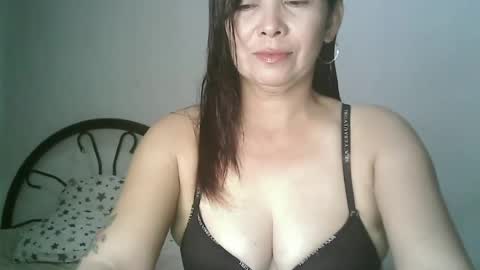 Snapshot of hotmamajen4u chatting on June 20, 12:08 pm hotmamajen4u online show from June 20, 12:08 pm