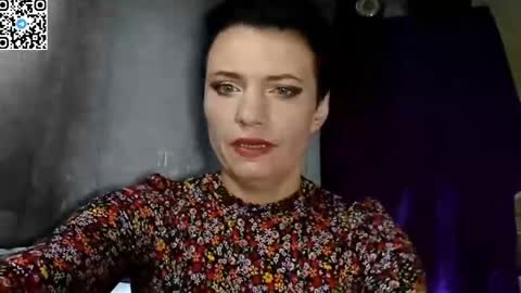 hotmamaqueen234 online show from April 23, 8:57 am