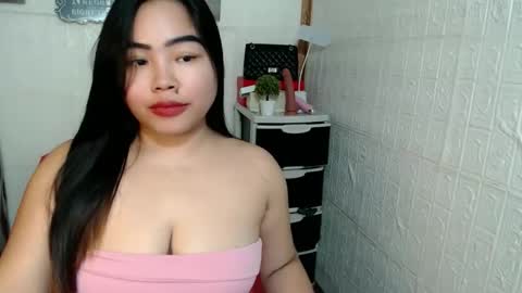 Snapshot of hotmamipinay chatting on September 15, 10:21 pm IM SOFIE FROM PHILIPPINES online show from September 15, 10:21 pm