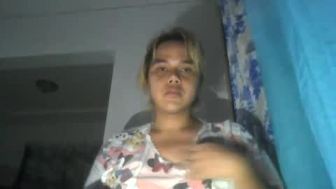 Snapshot of hotmaniacts chatting on March 6, 12:41 pm HotTrannyCock online show from March 6, 12:41 pm