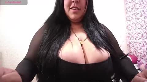 Snapshot of hotmartinaxxx chatting on April 8, 6:52 pm Natalia online show from April 8, 6:52 pm