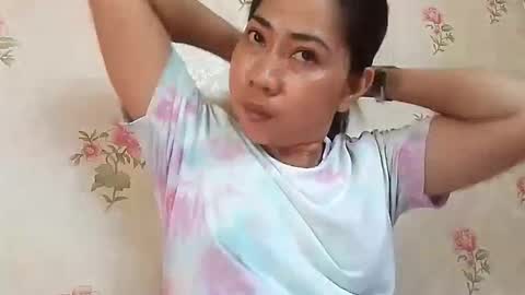 Snapshot of hotmoana chatting on March 9, 3:32 am hotmoana online show from March 9, 3:32 am