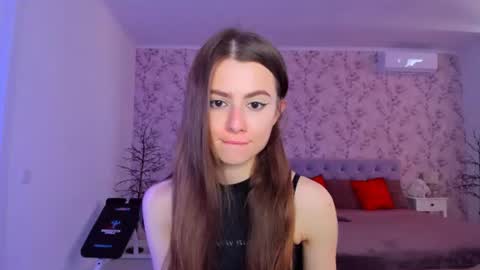 Snapshot of hotmolly_ chatting on June 24, 9:52 am hotmolly_ online show from June 24, 9:52 am