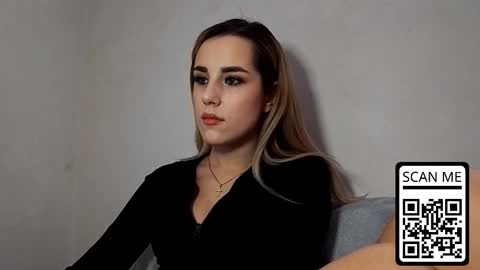 hotmusex online show from February 18, 1:40 pm