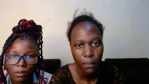 Snapshot of hotnelli chatting on October 23, 3:33 pm Rose online show from October 23, 3:33 pm