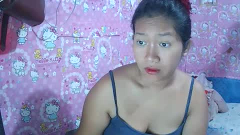 hotpinay_onduty123 online show from March 24, 10:26 pm
