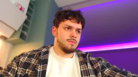 Snapshot of hotpolishsausage chatting on September 30, 3:00 am Jason online show from September 30, 3:00 am