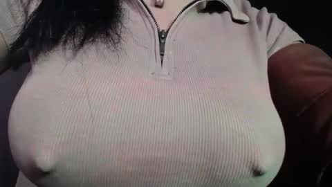 Snapshot of hotsexy_kendra chatting on December 8, 3:13 pm hotsexy_kendra online show from December 8, 3:13 pm