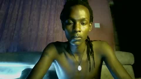 hotshadowx online show from May 18, 5:08 pm