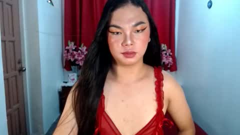 Snapshot of hotsiren101 chatting on February 17, 7:05 am hotsiren101 online show from February 17, 7:05 am