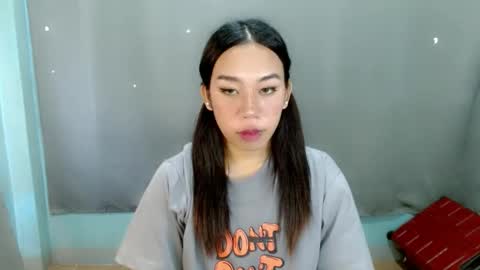 Snapshot of hott_cumforyou chatting on February 20, 3:23 am jelaigrande  online show from February 20, 3:23 am