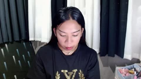 jelaigrande  online show from July 22, 6:16 am