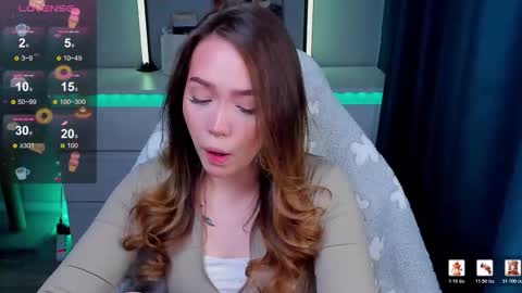 hello Im Eva online show from February 25, 8:02 am