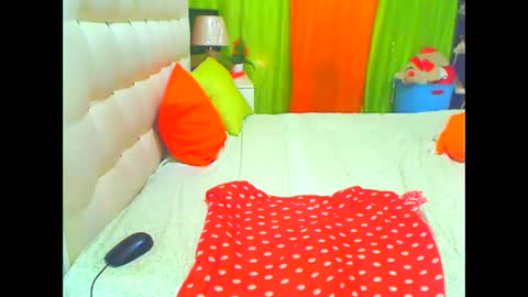 THEONE online show from February 16, 3:48 pm