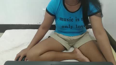 Snapshot of hottest_jenny37 chatting on April 12, 4:45 pm jenny online show from April 12, 4:45 pm