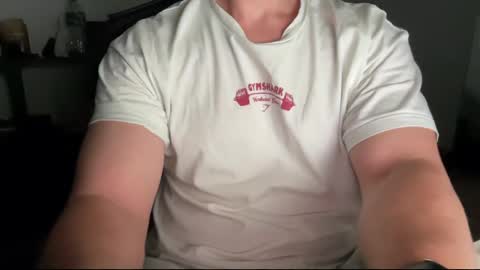 hottest_max26 online show from May 12, 7:16 am