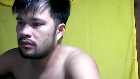HottestPinoy32 online show from June 21, 2:30 pm