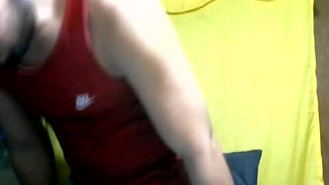 HottestPinoy32 online show from July 4, 12:50 am