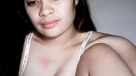 Snapshot of hottie_asianbabe chatting on July 1, 2:24 am Leen online show from July 1, 2:24 am