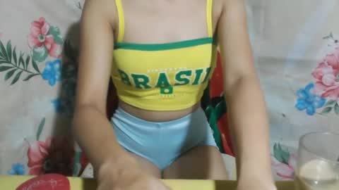 hottie_horny_exoticpussyx online show from October 22, 11:15 pm