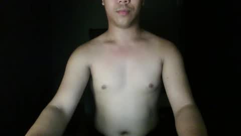 Snapshot of hottie_kyle69 chatting on February 3, 3:50 pm hottie_kyle69 online show from February 3, 3:50 pm