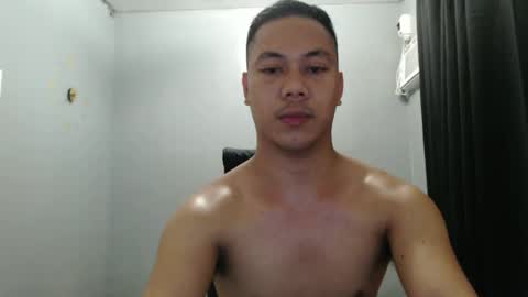 hottie_kyle69 online show from May 31, 7:26 am
