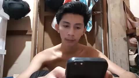 Asian creamycumxx online show from October 20, 5:52 am