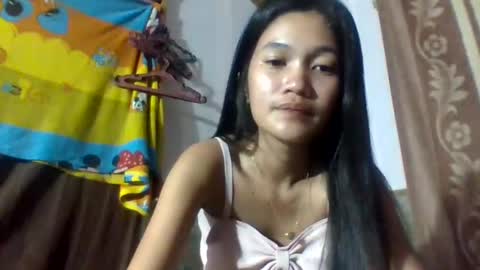 hottie_ptite online show from December 22, 12:13 pm