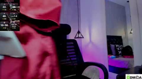 Juls online show from July 7, 7:51 pm