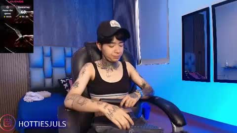 Juls online show from July 27, 7:10 pm