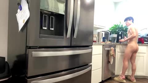 hottiewithabody101 online show from September 10, 7:03 pm