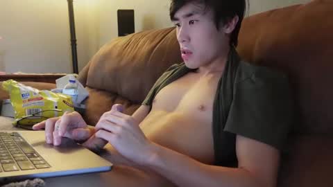 hottiewithabody101 online show from September 15, 9:42 am