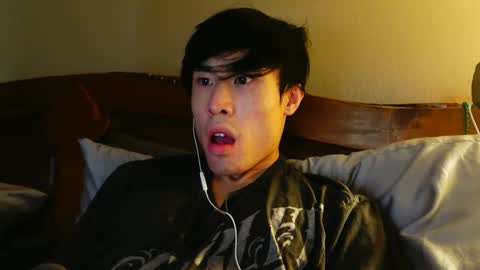 Snapshot of hottiewithabody101 chatting on March 5, 4:25 pm hottiewithabody101 online show from March 5, 4:25 pm