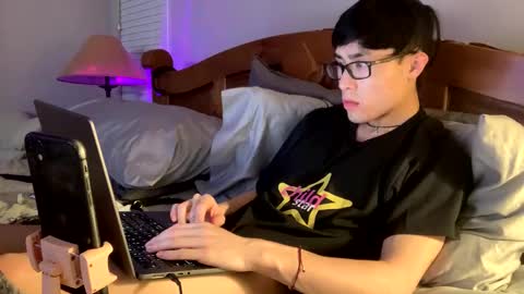 Snapshot of hottiewithabody101 chatting on March 26, 10:15 pm hottiewithabody101 online show from March 26, 10:15 pm