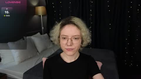Kori online show from August 5, 5:32 am