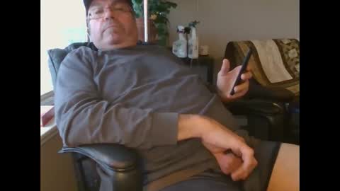 Hottop 1981 online show from May 6, 1:03 am