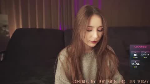 hottpeachh online show from November 15, 4:47 pm