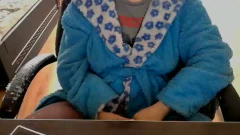 Mary online show from April 2, 11:41 am