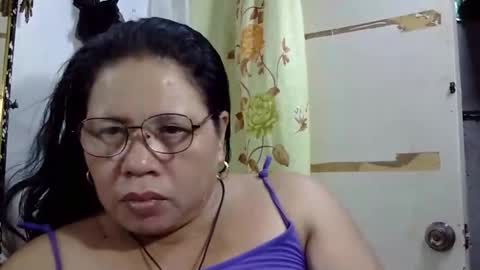 hottycrissy4u online show from May 22, 11:27 am